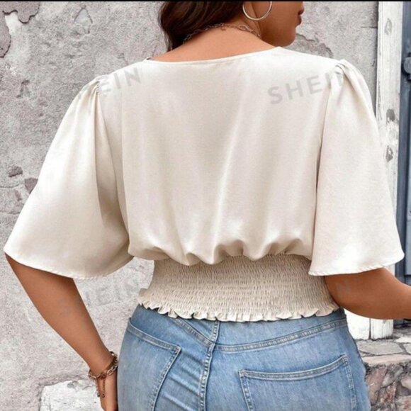 SHEIN Trendy Solid Cream V Neck Flounce Sleeve Cropped Blouse Fashion Tops - Picture 2 of 9